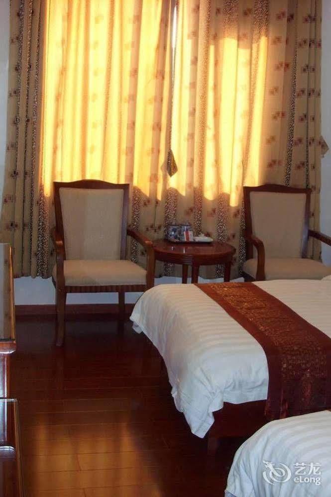 Heng Fu Lai Hotel Foshan Zewnętrze zdjęcie
